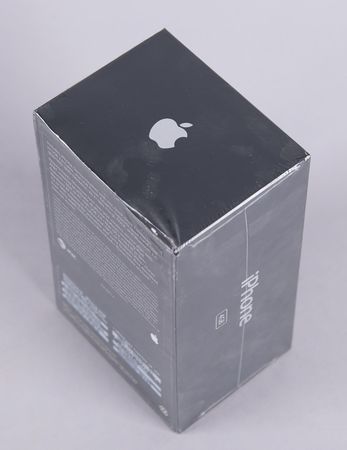 Lot #5072 Apple iPhone - Rare 4GB Model (First Generation, Sealed) - Image 6