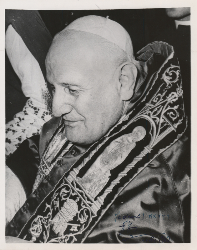 Lot 229 Pope John XXIII Signed Photograph