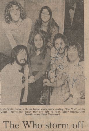 Lot #657 The Who: Keith Moon and Pete Townshend Signed Newspaper Clipping - Image 1