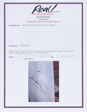 Lot #587 Beatles: Paul McCartney Signed Book - Blackbird Singing: Poems and Lyrics, 1965–1999 - Image 2