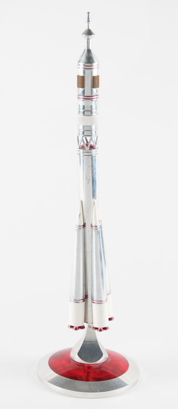 Lot 6456 R7 Rocket Model