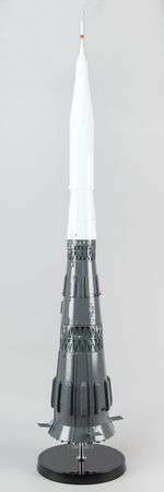 Lot #6452 N1-L3 Soviet Lunar Launch Vehicle Model - Nearly Five Feet Tall - Image 3