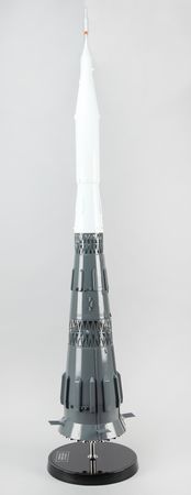 Lot #6452 N1-L3 Soviet Lunar Launch Vehicle Model - Nearly Five Feet Tall - Image 4