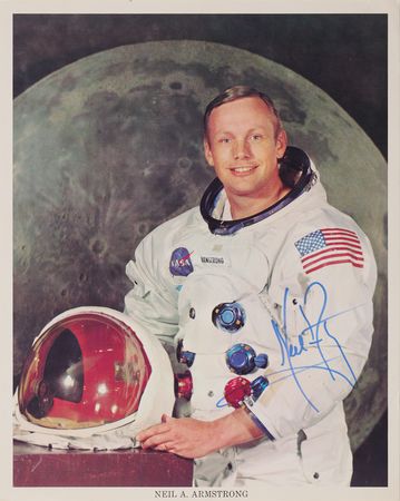 Lot #6317 Moonwalkers (12) Signed Photographs - Complete Set of Uninscribed NASA Lithographs - Image 2