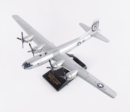 Lot #6011 Enola Gay: Paul Tibbets Signed 'Enola Gay' Scale Model - 1:72 Scale - Image 2