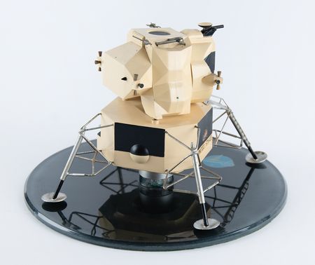 Lot #6455 Apollo Lunar Module Grumman Contractor's Model - Image 4