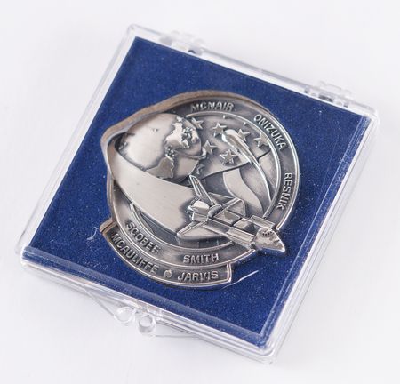 Lot #6429 STS-51-L Unflown Robbins Medallion - From the Personal Collection of William E. Thornton - Image 4