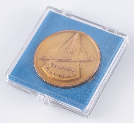 Lot #6396 STS-1 Flown Gold Robbins Medallion - From the Personal Collection of William E. Thornton - Image 4