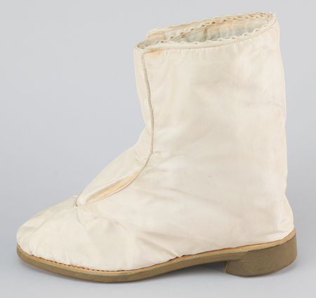 Lot #6065 Frank Borman Gemini G-4C Space Suit Boot (1965) - Image 2