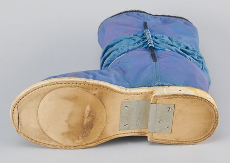Lot #6342 Apollo A7L Space Suit Pressure Restraint Boot by ILC Industries - Image 5