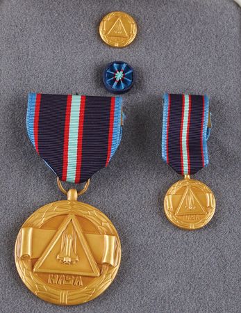 Lot #6407 NASA Space Flight Medal, Name Tag, Ribbon Device, and Astronaut Pin - From the Personal Collection of William E. Thornton - Image 3