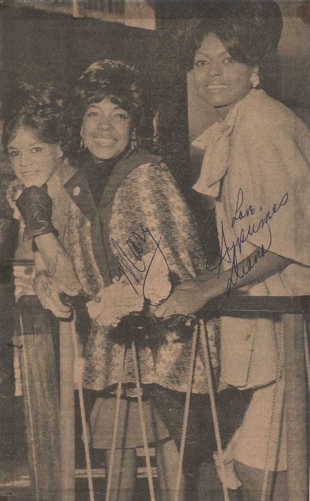 Lot 685 The Supremes Signed Photograph