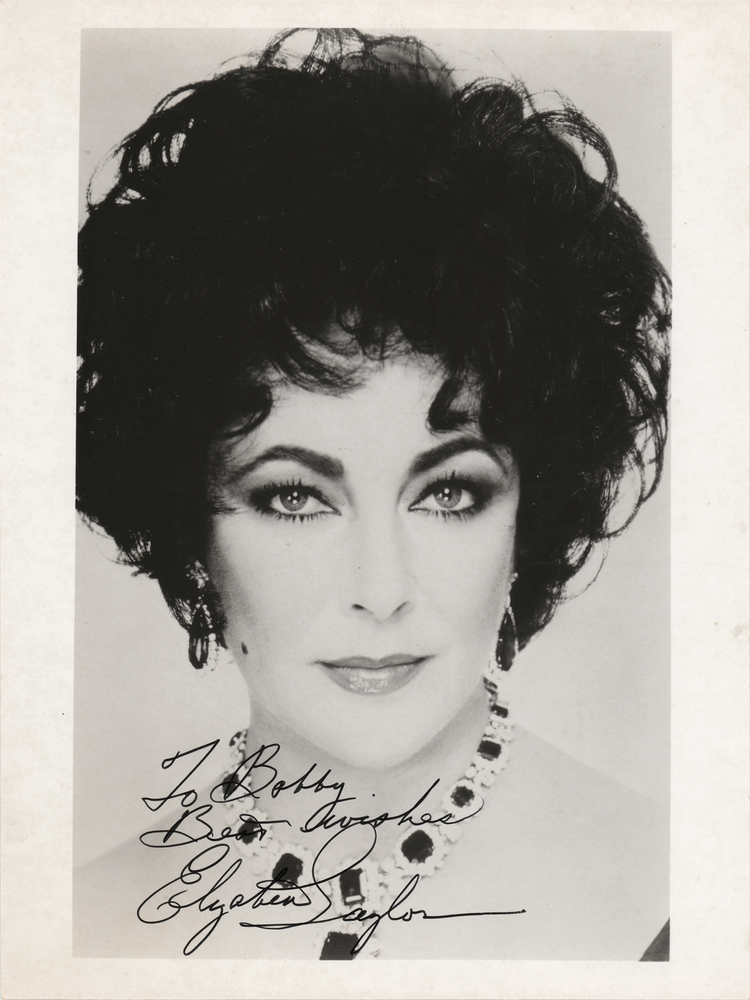 Lot 789 Elizabeth Taylor Signed Photograph