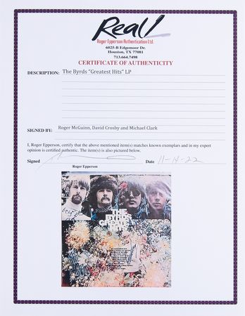 Lot #636 The Byrds Signed Album - Greatest Hits - Image 2