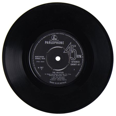 Lot #624 Beatles: Paul McCartney Signed 'Magical Mystery Tour' EP - Image 7