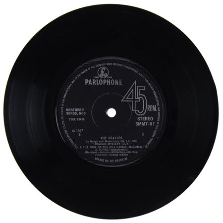 Lot #624 Beatles: Paul McCartney Signed 'Magical Mystery Tour' EP - Image 8