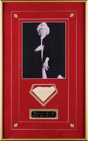 Lot #754. Marilyn Monroe Signature