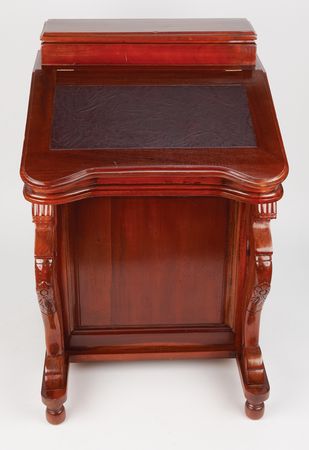 Lot #207 Richard Nixon-Era ‘USS Sequoia’ Davenport Desk with U.S. Property Plates - Image 3