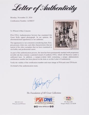 Lot #363 Princess Grace of Monaco Signed Oversized Photograph - Image 2
