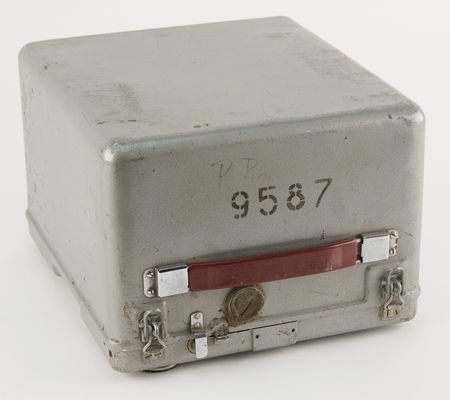 Lot #7277 Soviet Cold War-era FIALKA (M-125) Electro-Mechanical Cipher Machine - Image 7